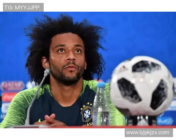 足球明星发型全攻略从基础理发技巧到个性造型一步到位