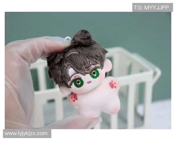 足球明星棉花娃娃背后的故事与创作灵感揭秘