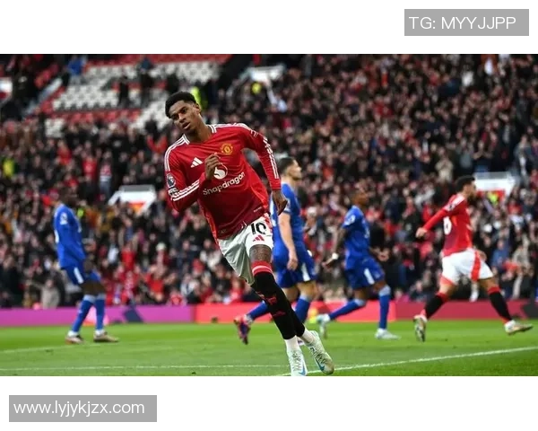 足球明星的壁纸选择揭秘你绝对想不到的风格与灵感来源