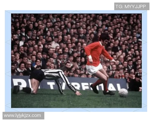 足球明星的信仰探索与人生哲学的交织与影响